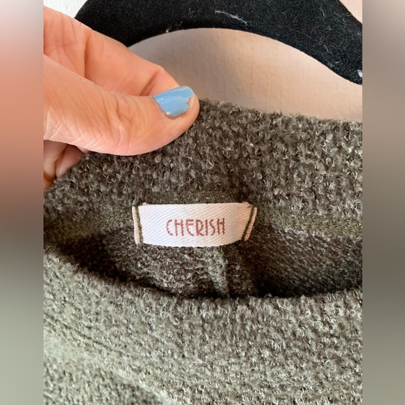 CHERISH green sweater - Picture 3 of 3